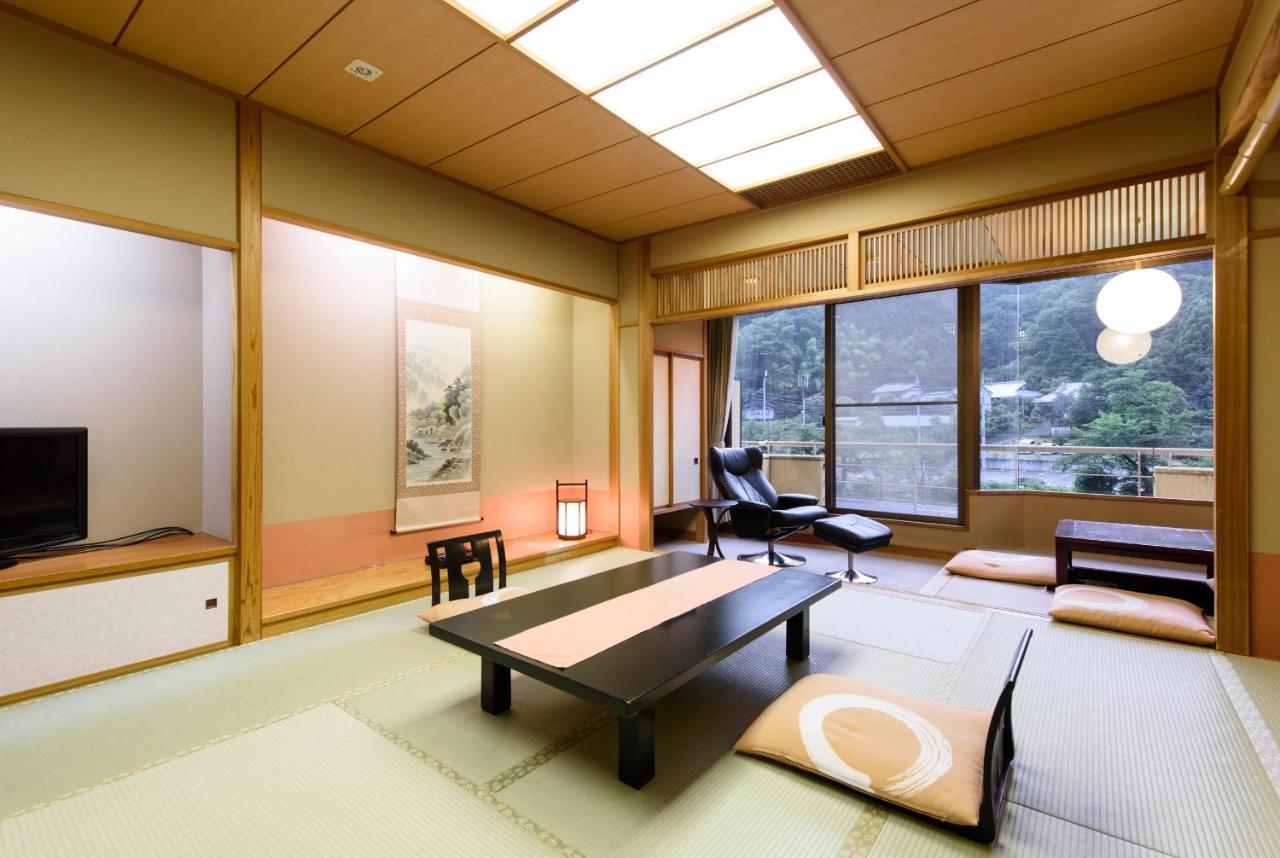 Honen Mansaku Hotel Daigo Exterior photo